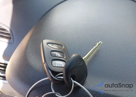 2013 Hyundai Elantra Gls/Limited from USA, damaged, VIN 5NPDH4AE0DH160724